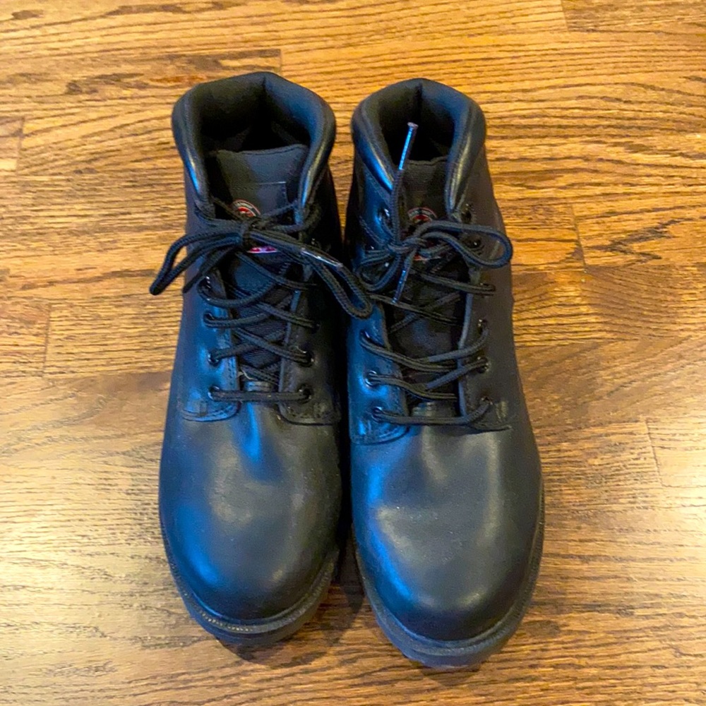 Work boots for men